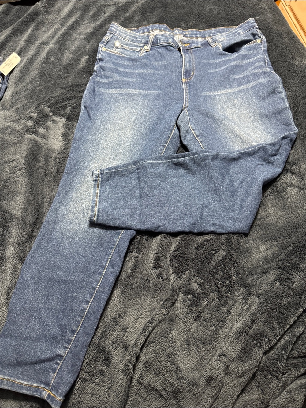 Tahari Dark Blue Stretch Denim Jeans Size 18W